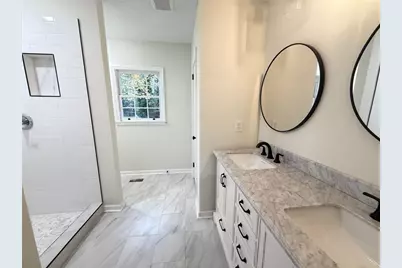 1847 Camellia Drive, Decatur, GA 30032 - Photo 10