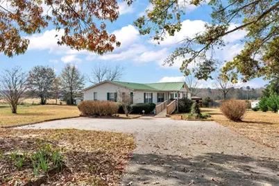 6392 Athens Highway, Jefferson, GA 30549 - Photo 2