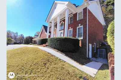 5121 Huntshire Lane, Lilburn, GA 30047 - Photo 4