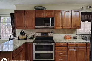 5121 Huntshire Ln, Lilburn, GA 30047 - Photo 16