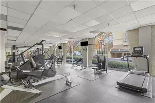 2479 Peachtree Rd NE, Atlanta, GA 30305 - Photo 46