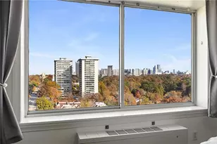 2479 Peachtree Rd NE, Atlanta, GA 30305 - Photo 28