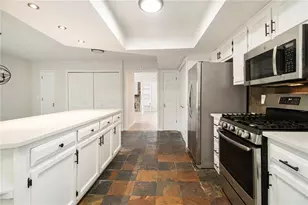 4380 Wood Creek Dr, Marietta, GA 30062 - Photo 16
