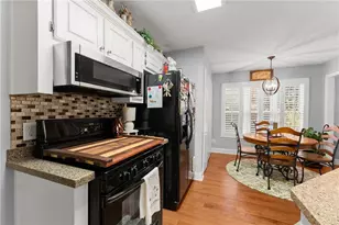 6229 Ivy Springs Dr, Flowery Branch, GA 30542 - Photo 20