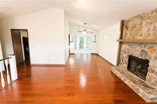 4031 Sugar Mill Dr, Duluth, GA 30096 - Photo 4