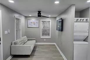 2098 Tiger Flowers Dr, Atlanta, GA 30314 - Photo 2