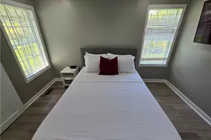 2098 Tiger Flowers Dr, Atlanta, GA 30314 - Photo 8