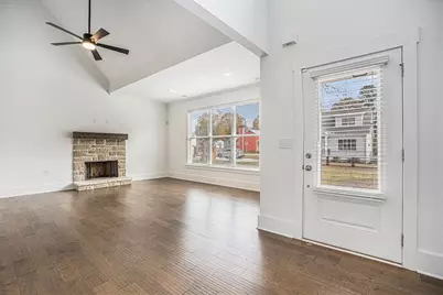 352 Davis Street, Monroe, GA 30655 - Photo 10