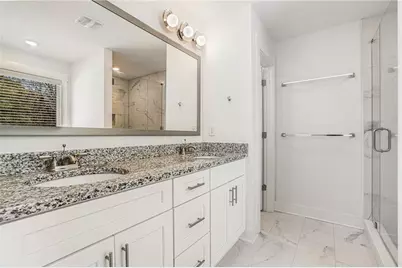 352 Davis Street, Monroe, GA 30655 - Photo 22