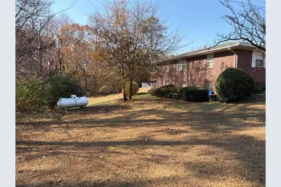 1546 Candler Road, Gainesville, GA 30507 - Photo 4