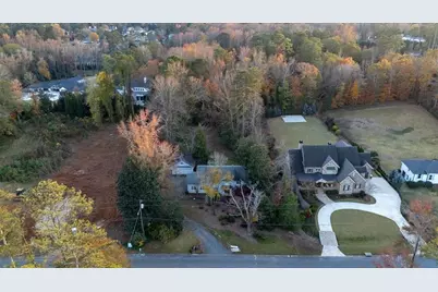 4402 Blackland Drive, Marietta, GA 30067 - Photo 8