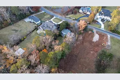 4402 Blackland Drive, Marietta, GA 30067 - Photo 12