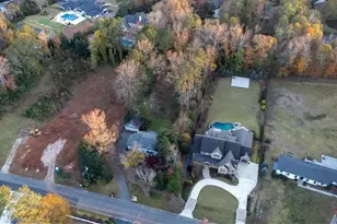 4402 Blackland Dr, Marietta, GA 30067 - Photo 6