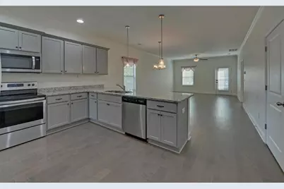 3786 Shades Valley Lane, Gainesville, GA 30501 - Photo 6