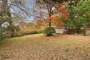 451 Hascall Rd NW, Atlanta, GA 30309 - Photo 26