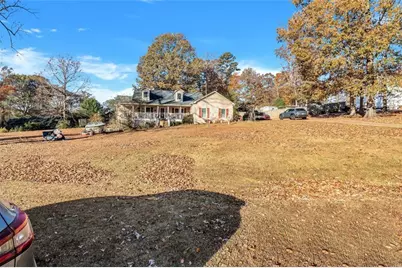 245 Moseley Crossing Drive, Stockbridge, GA 30281 - Photo 2