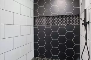 746 Oxford Ct SW, Lilburn, GA 30047 - Photo 26