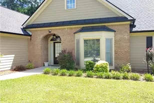 2920 Lenora Springs Dr, Snellville, GA 30039 - Photo 2