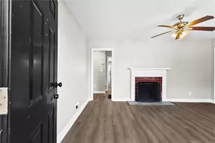 2871 Blount St, Atlanta, GA 30344 - Photo 6