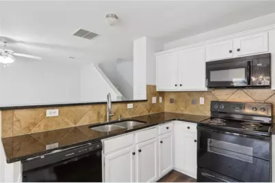 442 Colonial Walk, Woodstock, GA 30189 - Photo 18