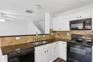 442 Colonial Walk, Woodstock, GA 30189 - Photo 18