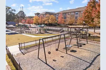 1870 Lucy Compton Lane NW, Atlanta, GA 30318 - Photo 44