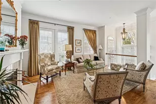 987 Emory Parc, Decatur, GA 30033 - Photo 2