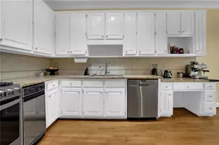 7155 Roswell Rd, Atlanta, GA 30328 - Photo 12