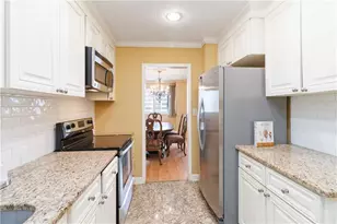 215 Piedmont Ave NE, Atlanta, GA 30308 - Photo 10