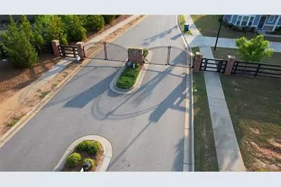 2929 Rambler Drive, Loganville, GA 30052 - Photo 8