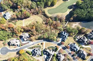 600 Grimsby Ct, Suwanee, GA 30024 - Photo 12
