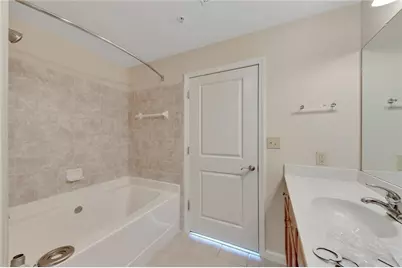 3040 Peachtree Road NW #704, Atlanta, GA 30305 - Photo 10