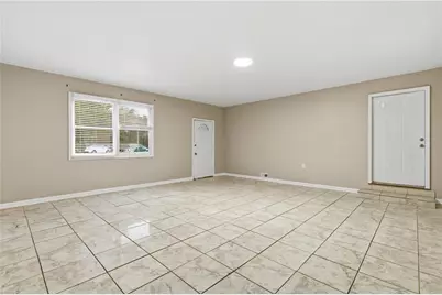 127 Old Rosser Rd SW, Lilburn, GA 30047 - Photo 12