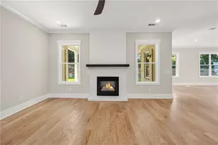 745 Bolton Abbey Ln SW, Marietta, GA 30064 - Photo 8