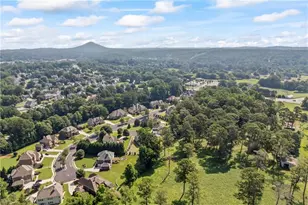 745 Bolton Abbey Ln SW, Marietta, GA 30064 - Photo 14