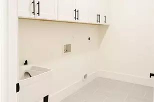 745 Bolton Abbey Ln SW, Marietta, GA 30064 - Photo 32