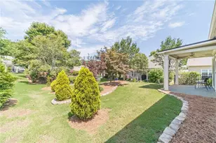 6260 Brookside Ln, Hoschton, GA 30548 - Photo 8