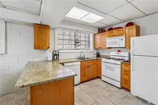 2957 Dunnington Cir, Atlanta, GA 30341 - Photo 24