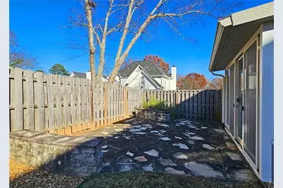 940 Bridgegate Drive NE, Marietta, GA 30068 - Photo 30