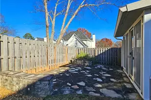 940 Bridgegate Dr NE, Marietta, GA 30068 - Photo 30