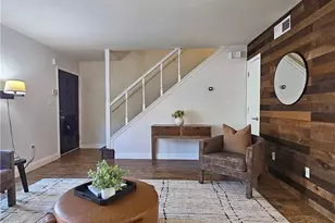 136 Peachtree Memorial Dr NW, Atlanta, GA 30309 - Photo 2