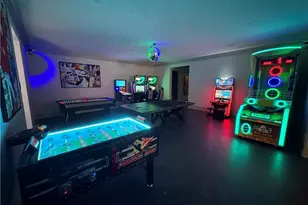 1386 Moores Mill Rd NW, Atlanta, GA 30327 - Photo 36