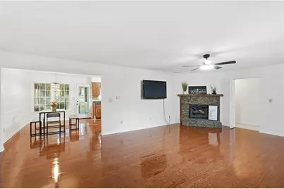 745 Country Lake Court, McDonough, GA 30252 - Photo 4