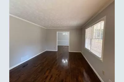 2490 Trent Drive, Marietta, GA 30066 - Photo 4