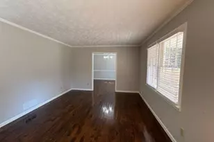 2490 Trent Dr, Marietta, GA 30066 - Photo 4