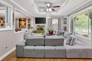 2715 Riggs Dr, East Point, GA 30344 - Photo 4