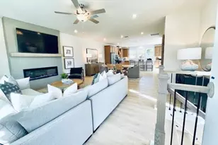 384 Sunset Hollow St, Sugar Hill, GA 30518 - Photo 8