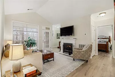 933 Sandringham Drive #933, Alpharetta, GA 30004 - Photo 2