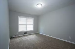 2139 Golfview Dr, Conyers, GA 30013 - Photo 10