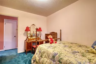 279 Spring St, Winder, GA 30680 - Photo 18